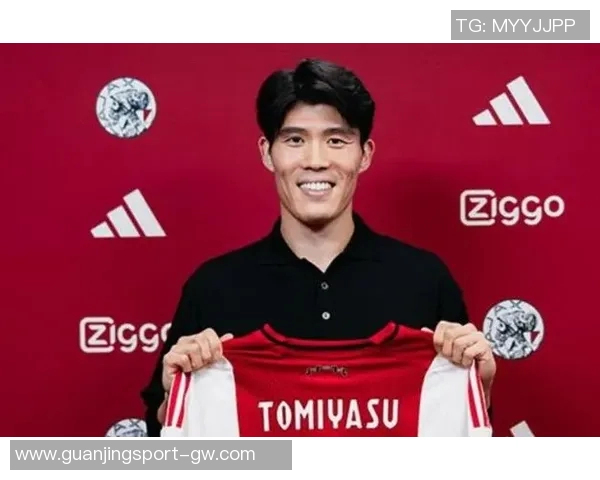 富安健洋加盟阿贾克斯因信任感强烈期待明年英格兰拉练之旅 富安健洋加盟阿贾克斯因信任感强烈期待明年英格兰拉练之旅